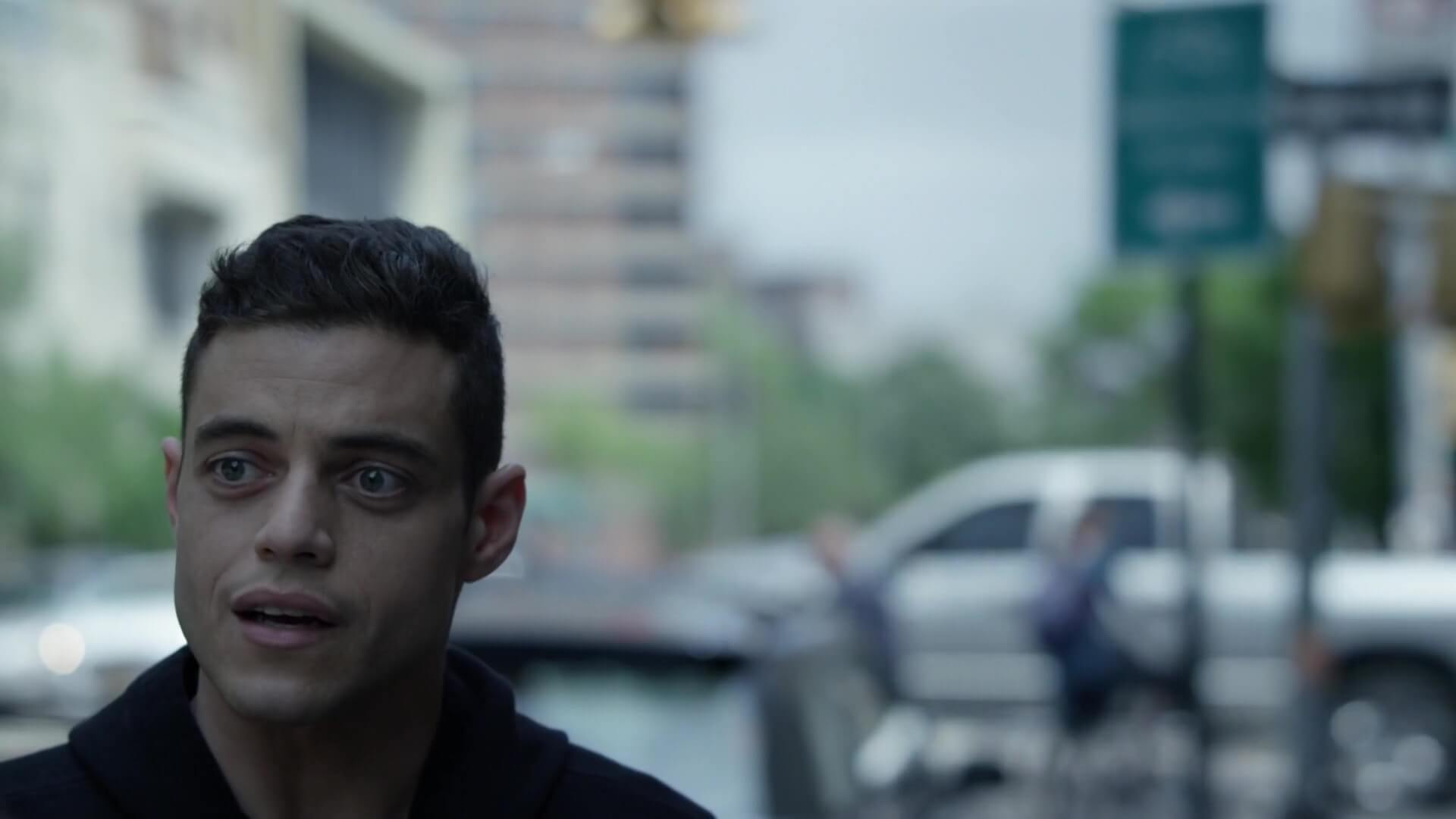 4 Unbelievable Ways Directing Styles Improve Story - Mr. Robot Framing and Composition