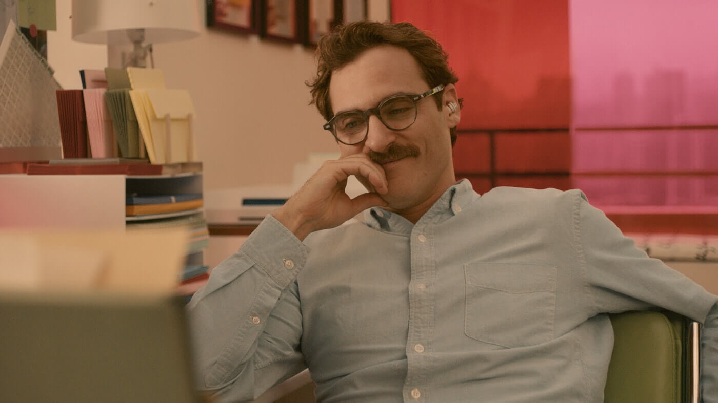 How Spike Jonze Shoots Movies About Loneliness - Joaquin Phoenix Sad
