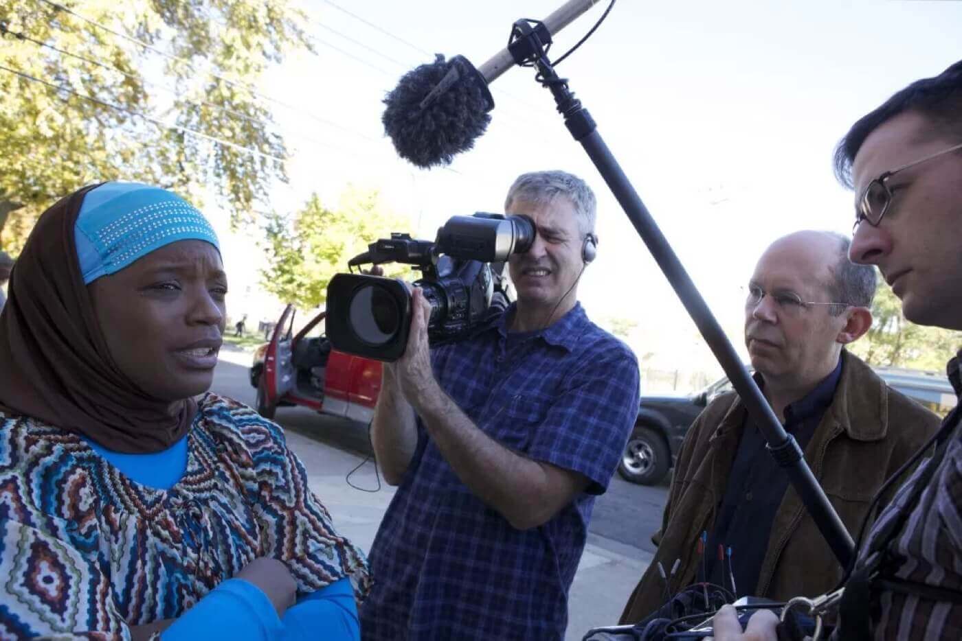 Documentary Filmmaking - How to Make a Documentary - Recording On Set Documentary Filmmaking - How to Make a Documentary - Recording On Set
