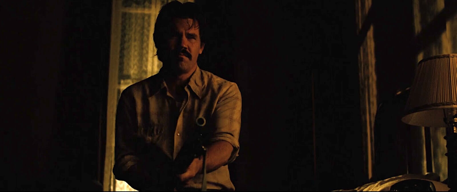 Screenwriting Tips and Strategies from Coen Brothers - No Country for Old Men Screenwriting Tips and Strategies from Coen Brothers - No Country for Old Men