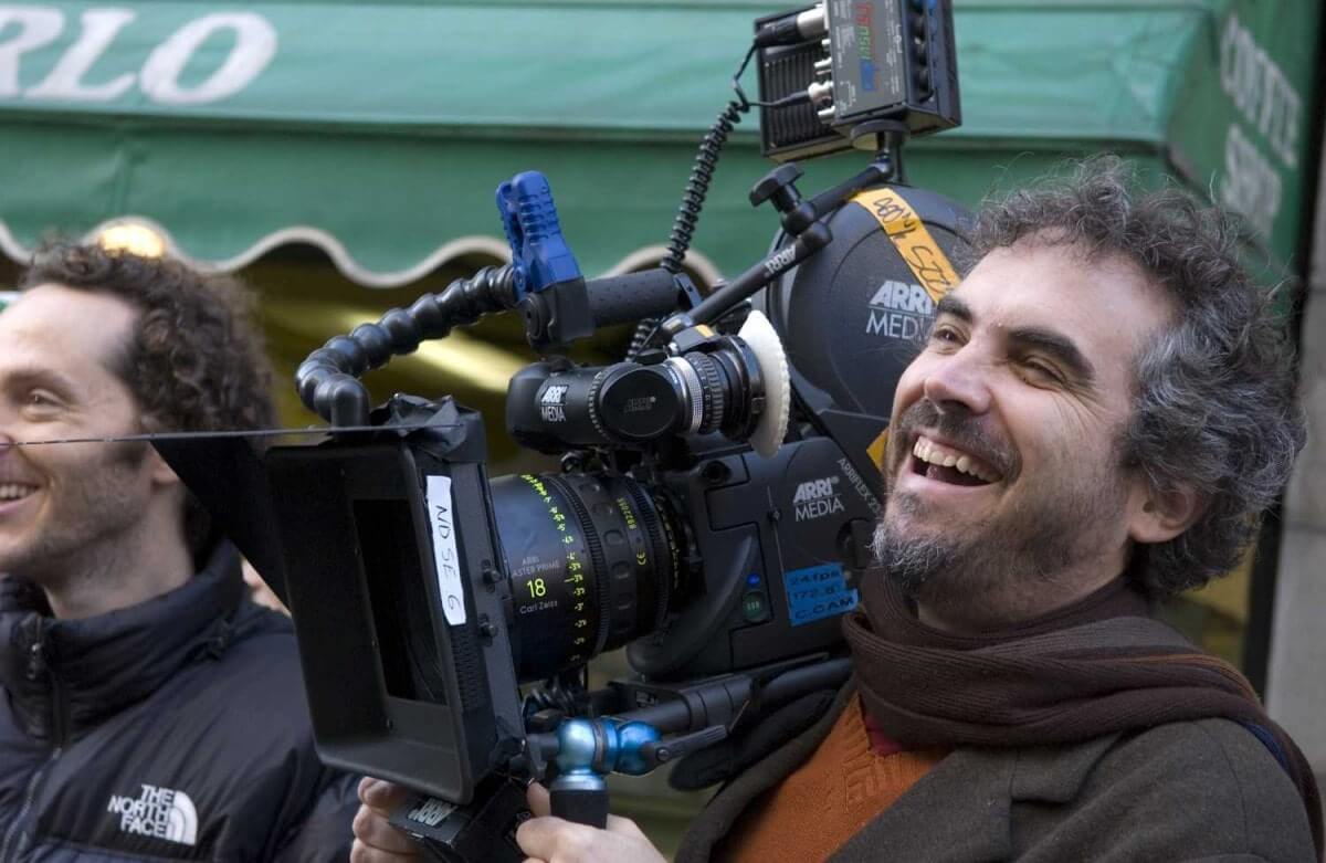 Alfonso Cuaron Movies - Using Long Take Alfonso Cuaron Movies - Using Long Take