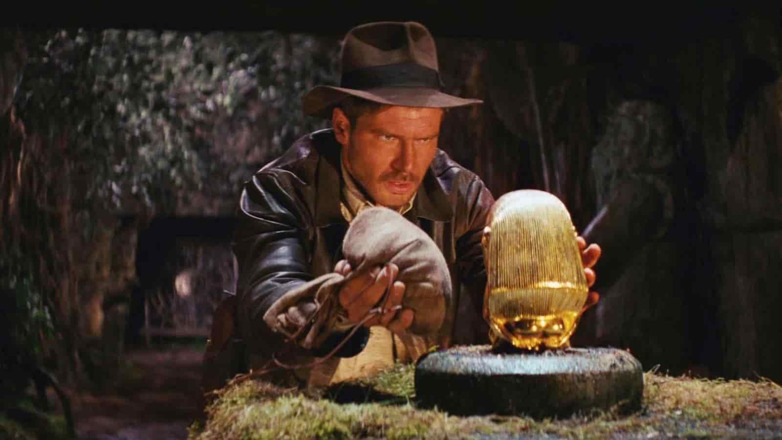 Character Arc - Plot Structure - Raiders of the lost Ark Character Arc - Plot Structure - Raiders of the lost Ark