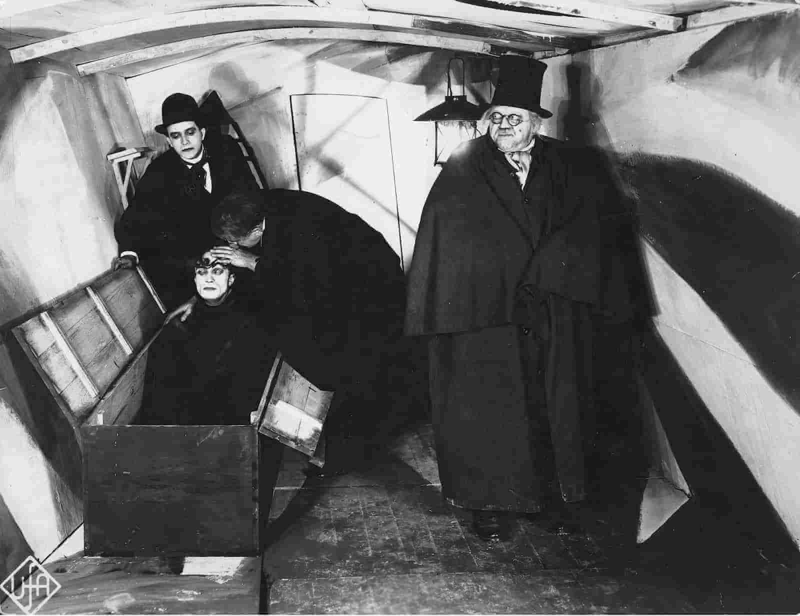 Dutch Angle - Camera Shots - Cabinet of Dr Caligari Dutch Angle - Camera Shots - Cabinet of Dr Caligari