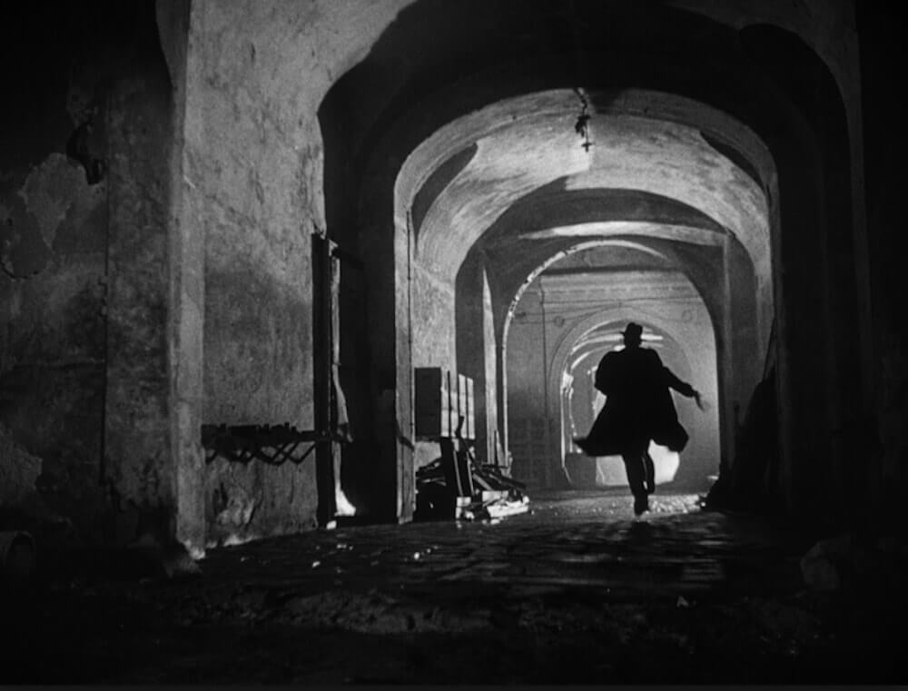 30 Cinematography Techniques & Tips You Didn’t Learn in